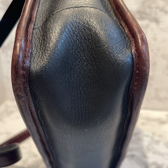 Brighton handbag Emma in Black and Chocolate - Picture 11 of 14